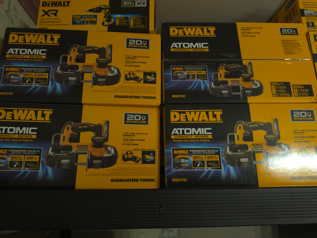 DeWalt DCS377E1 20V MAX XR Band Saw Kit Brand New